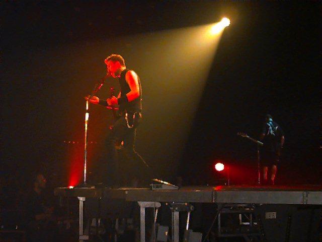 Photo gallery from the gig in Utrecht, Netherlands shot on November 12, 1996